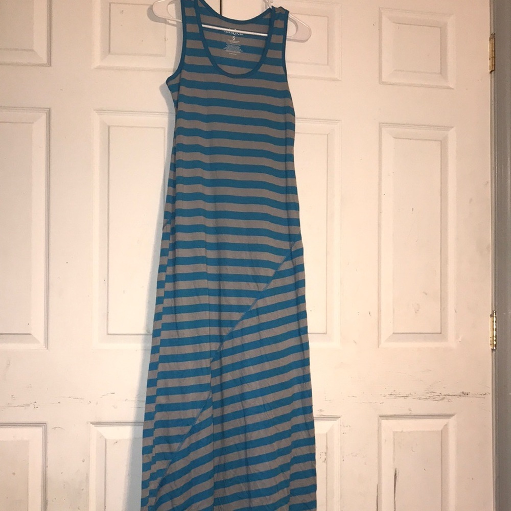 NWT Women’s Striped Maxi Dress